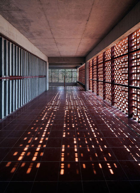 DPS Kindergarten by Khosla Associates