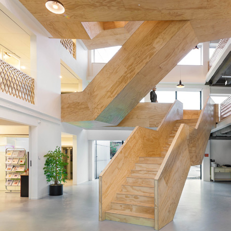 De Burgemeester Hoofddorp by Studioninedots