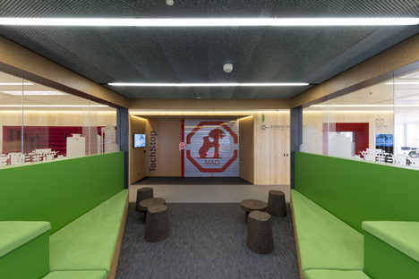 Google Madrid by Jump Studios