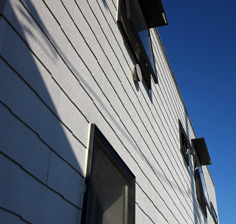 House in Oiso by atelier HAKO architects_dezeen_15