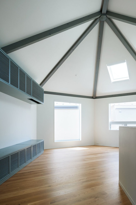 House in Tsurumaki by Case-Real