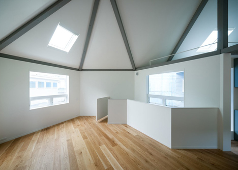 House in Tsurumaki by Case-Real