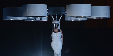 Lady Gaga pilots "first flying dress"