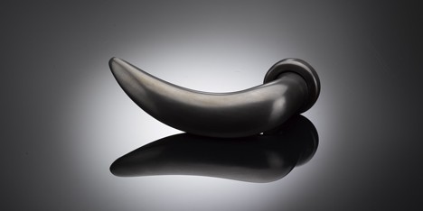 Lina Bo Bardi door handle produced by Izé