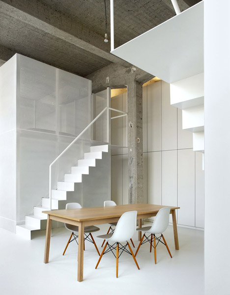 Loft FOR renovated apartment in Brussels by adn Architectures