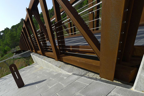 Sant Pere Sacarrera corten steel Footbridge by Alfa Polaris SL
