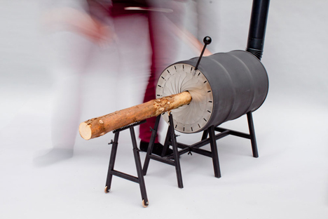 Spruce Stove that burns a whole tree trunk by Michiel Martens and Roel de Boer