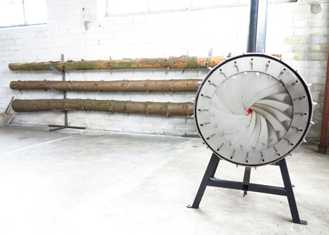 Spruce Stove that burns a whole tree trunk by Michiel Martens and Roel de Boer