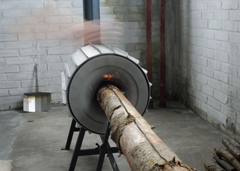 Spruce Stove that burns a whole tree trunk by Michiel Martens and Roel de Boer