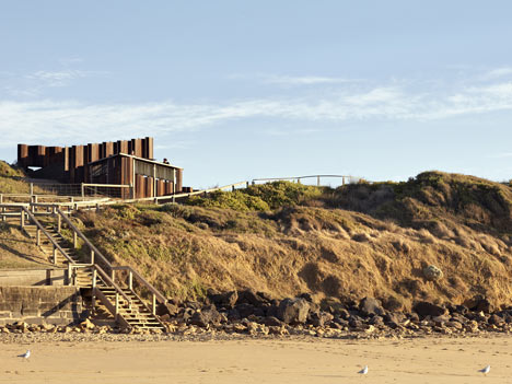Third Wave Kiosk built from weathered steel piles by Tony Hobba Architects