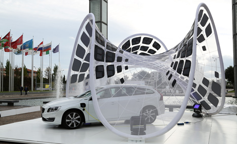 Volvo Pure Tension Pavilion that charges an electric car by Synthesis Design + Architecture