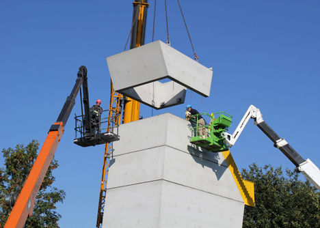 Adventure tower in concrete at Beldert Beach by Ateliereen Architecten_dezeen_1