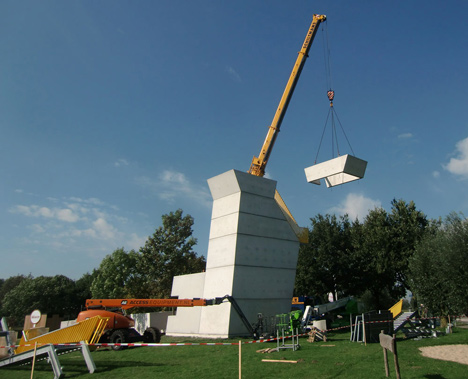 Adventure tower in concrete at Beldert Beach by Ateliereen Architecten_dezeen_2