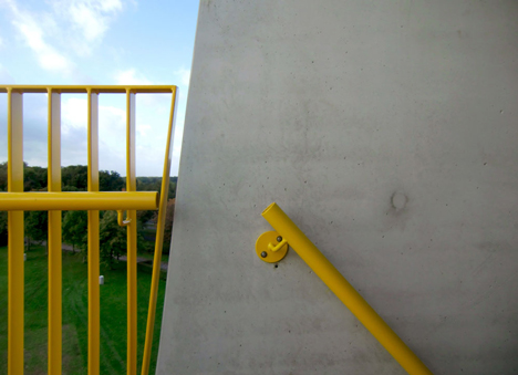 Adventure tower in concrete at Beldert Beach by Ateliereen Architecten_dezeen_4