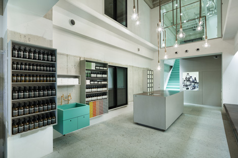 Aesop Kawaramachi by Torafu Architects