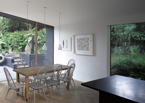 Aperture in the Woods, High Bois Lane by Takero Shimazaki and Charlie Luxton
