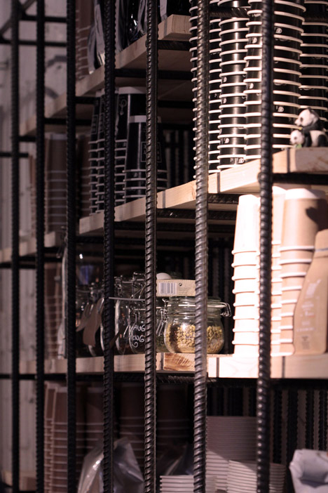 Bear Market Coffee by VAV architects