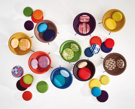 Bowl chair by Lina Bo Bardi reissued by Arper_dezeen_21