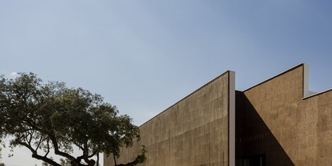 Ecork Hotel in Evora by Jose Carlos Cruz Arquitecto