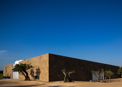 Cork-clad Ecork Hotel in Portugal by José Carlos Cruz