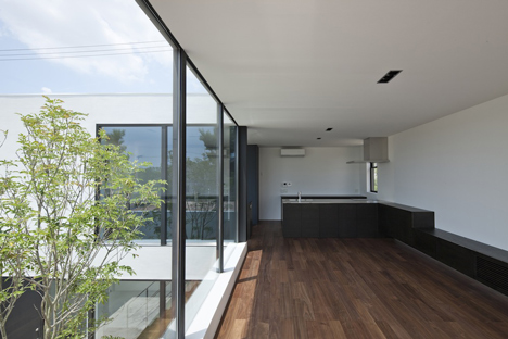 Fleuve by Apollo Architects & Associates_dezeen_11