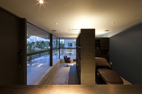Fleuve by Apollo Architects & Associates_dezeen_16