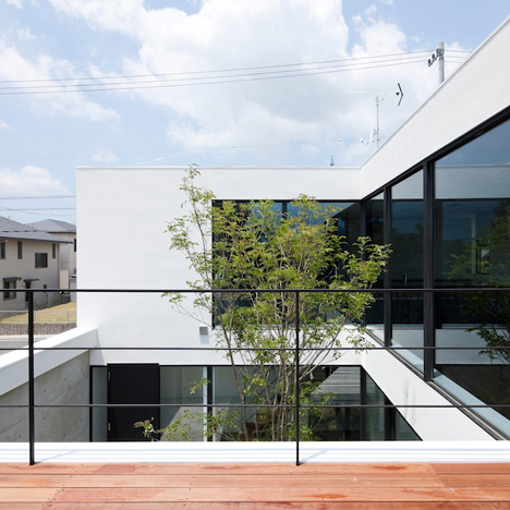 Fleuve by Apollo Architects & Associates