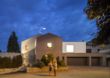 Haus von Arx by Haberstroh Schneider Architekten