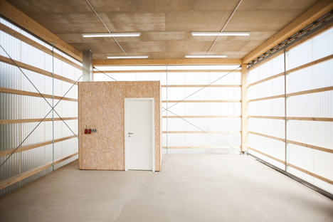 House Unimog by Fabian Evers Architecture and Wezel Architektur