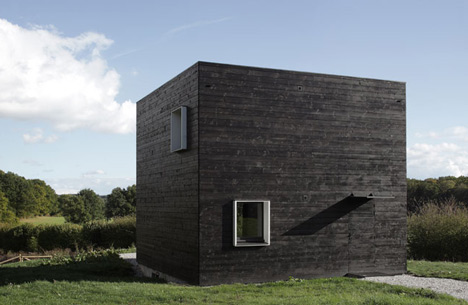 House in Normandy by Beckmann-N'Thépé Architectes