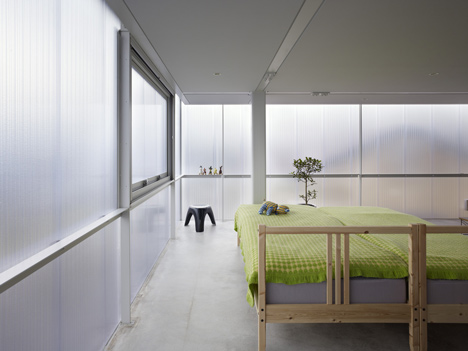 House in Tousuienn by Suppose Design Office