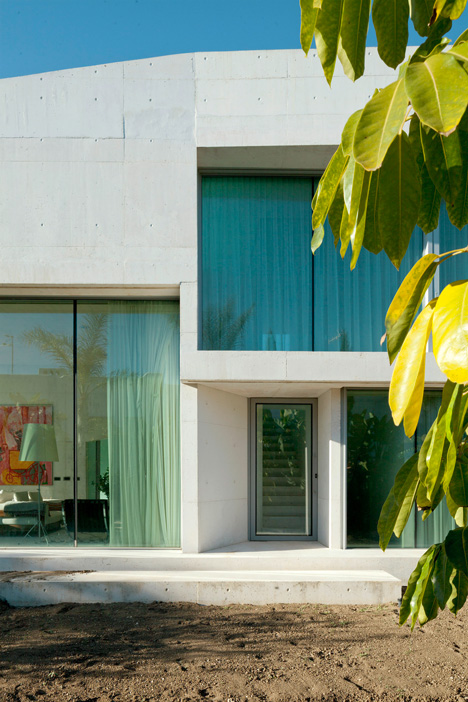 Jellyfish House by Wiel Arets
