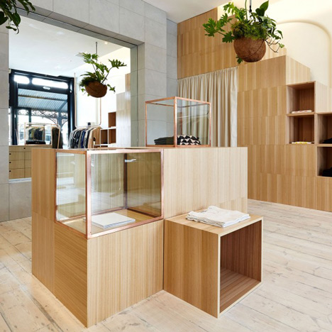 Kloke by Sibling