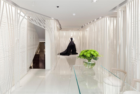 On Motcomb boutique by Flower Michelin Limited
