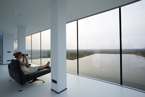 Villa Kogelhof by Paul de Ruiter Architects