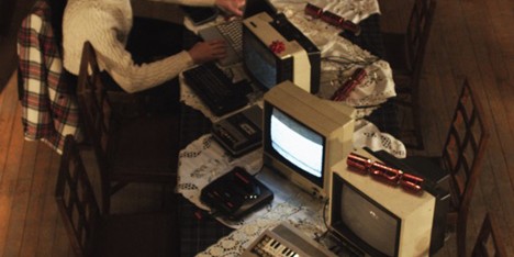 Vintage computers sing a Christmas carol