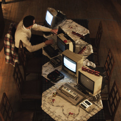 Vintage computers sing a Christmas carol