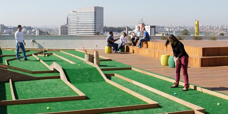 Walmart.com office in Brazil by Estudio Guto Requena