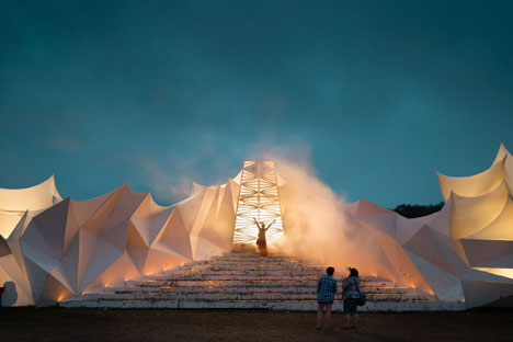 Buildings in Use: Shangri La at Glastonbury Festival by An-Architecture - Jim Stephenson