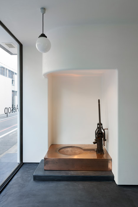 Aesop store in Kyoto by Simplicity