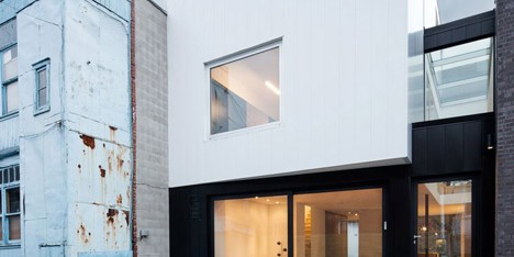 Alexandra Residence by naturehumaine