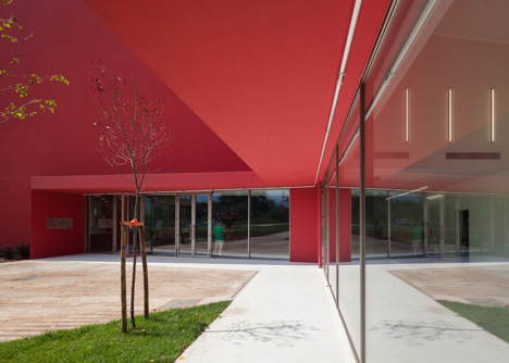 Casa das Artes bright red cultural centre by Future Architecture Thinking