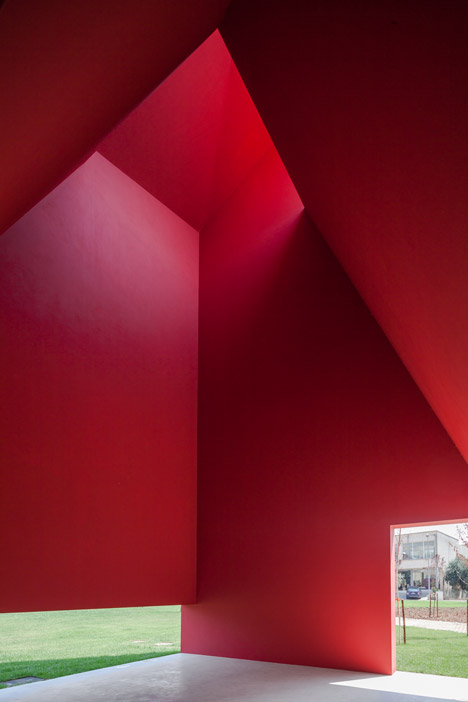 Casa das Artes bright red cultural centre by Future Architecture Thinking