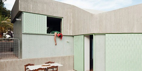 Concrete house by Langarita-Navarro photographed as a crime scene