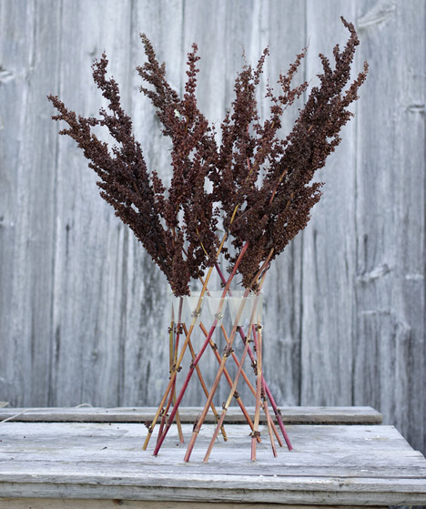 Crown Vase by Lambert Rainville creates freestanding flower arrangements
