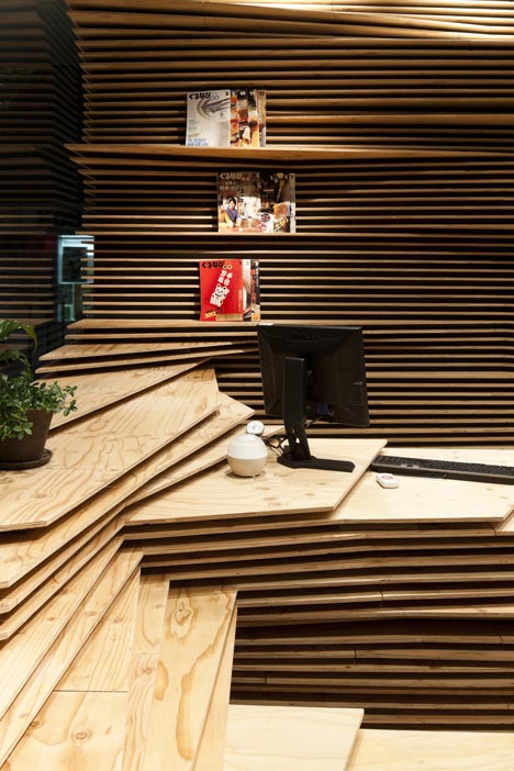 Gurunavi cafe and office by Kengo Kuma