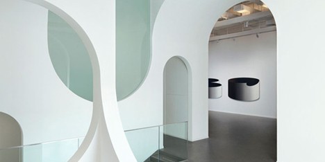 Hongkung Museum of Fine Art Gallery curved interior archways by penda