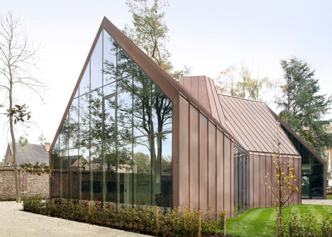 Copper-clad house by Graux & Baeyens will change colour over time