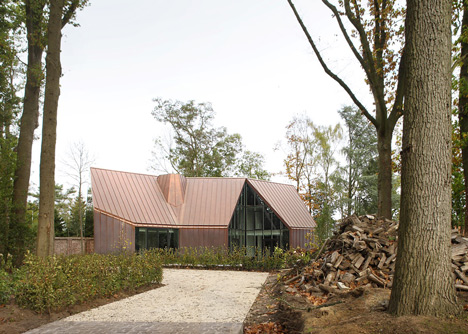 Copper-clad house by Graux & Baeyens will change colour over time