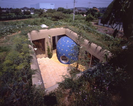 Soft and Hairy House in Tokyo by Kathryn Findlay